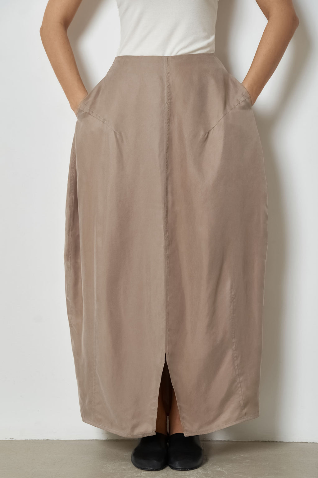 The Clover skirt in cupro