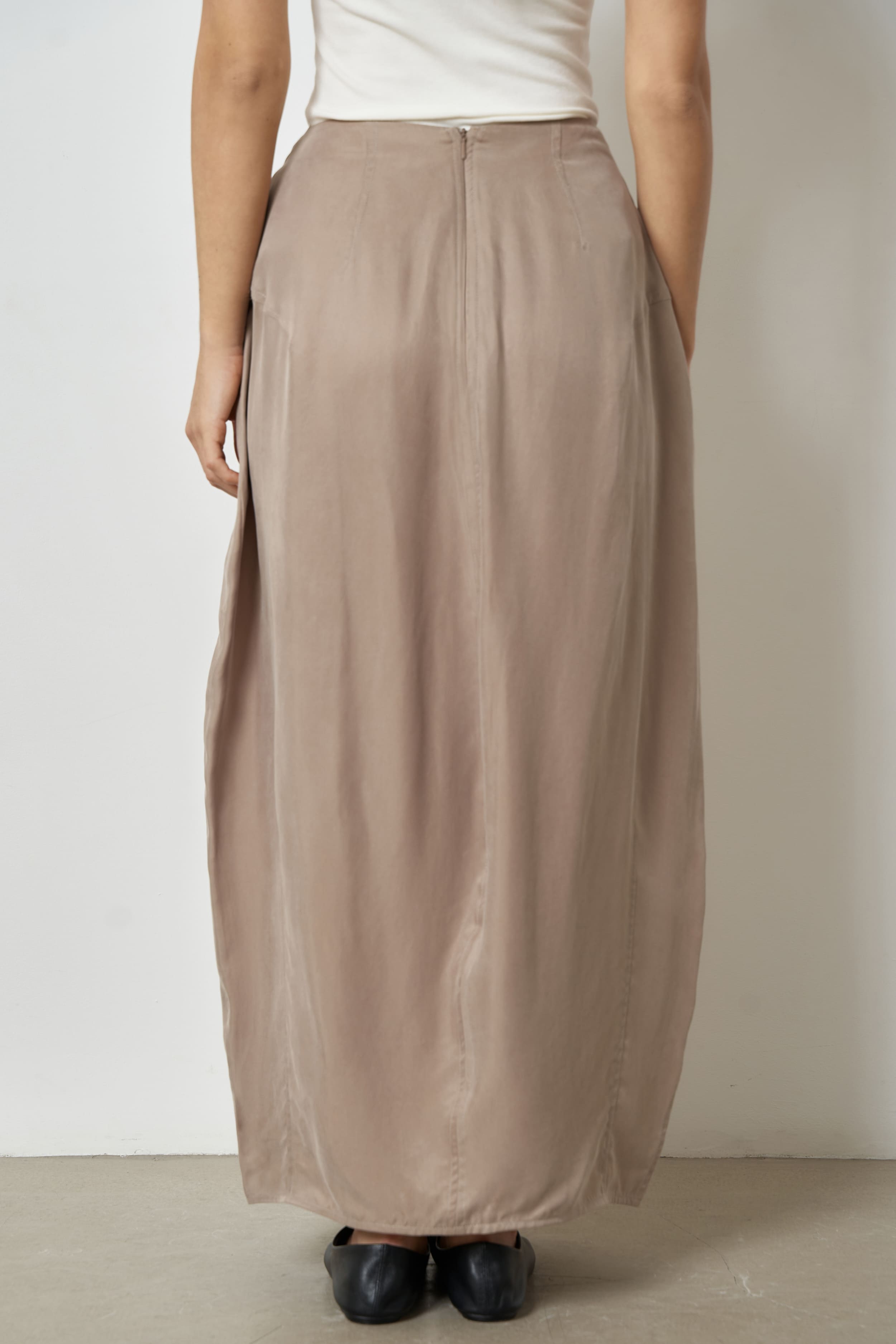 The Clover skirt in cupro