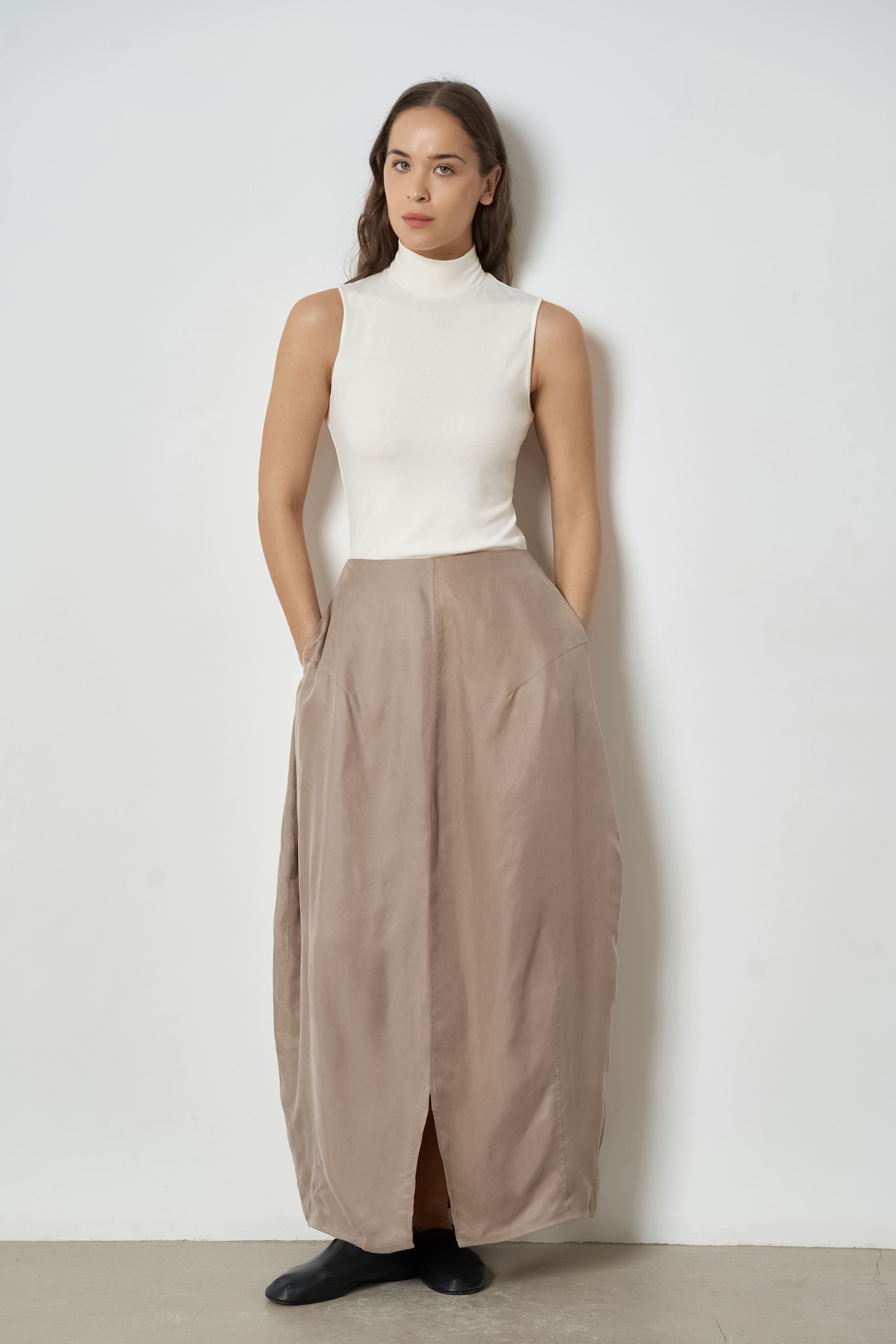 The Clover skirt in cupro