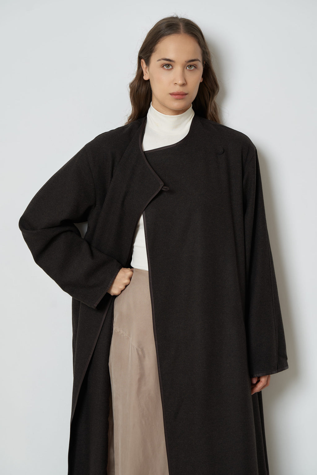 The Camellia overcoat in wool-blend