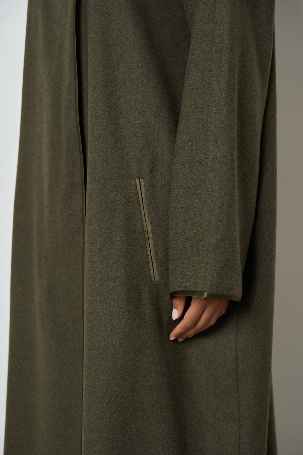 The Camellia overcoat in wool-blend