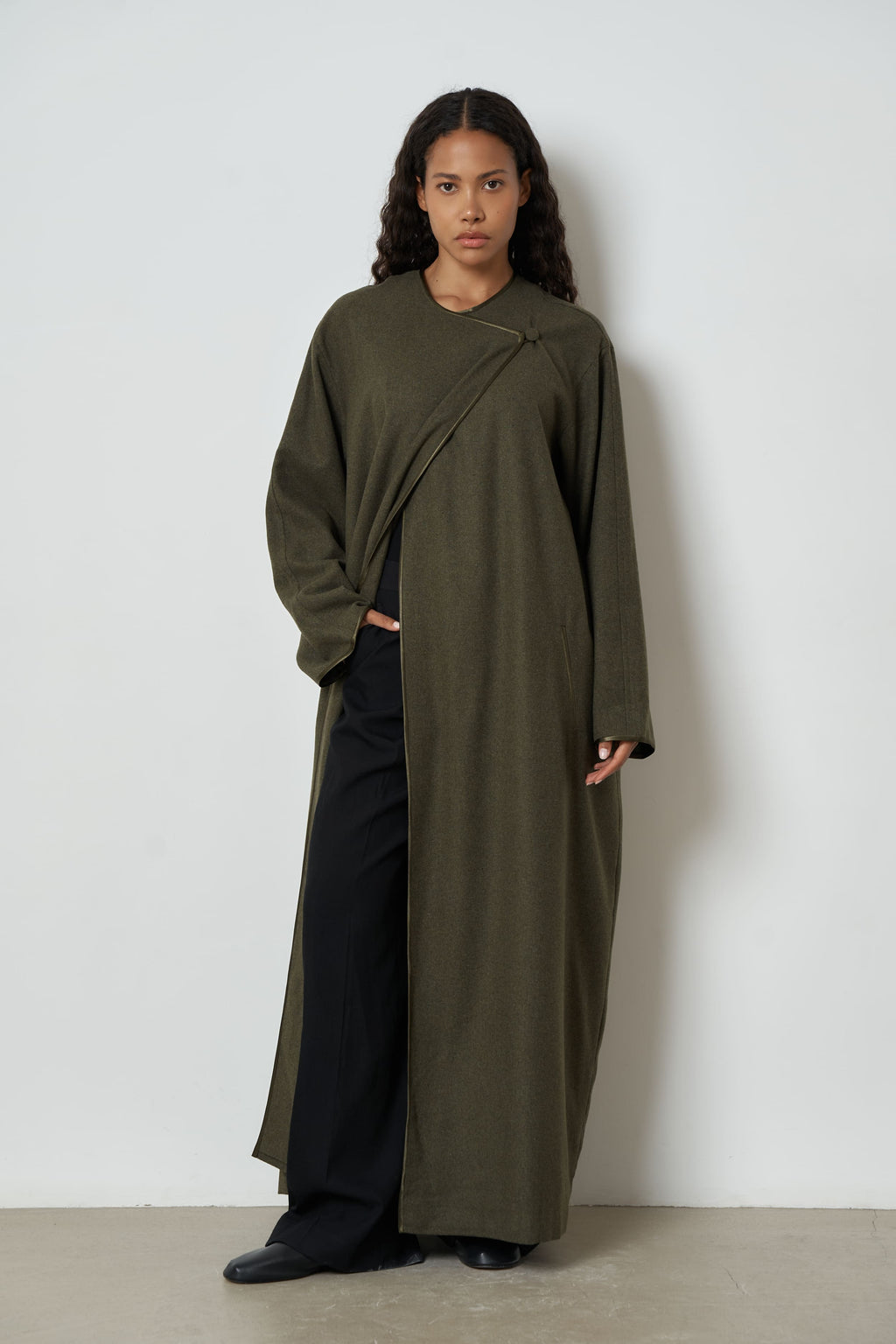 The Camellia overcoat in wool-blend