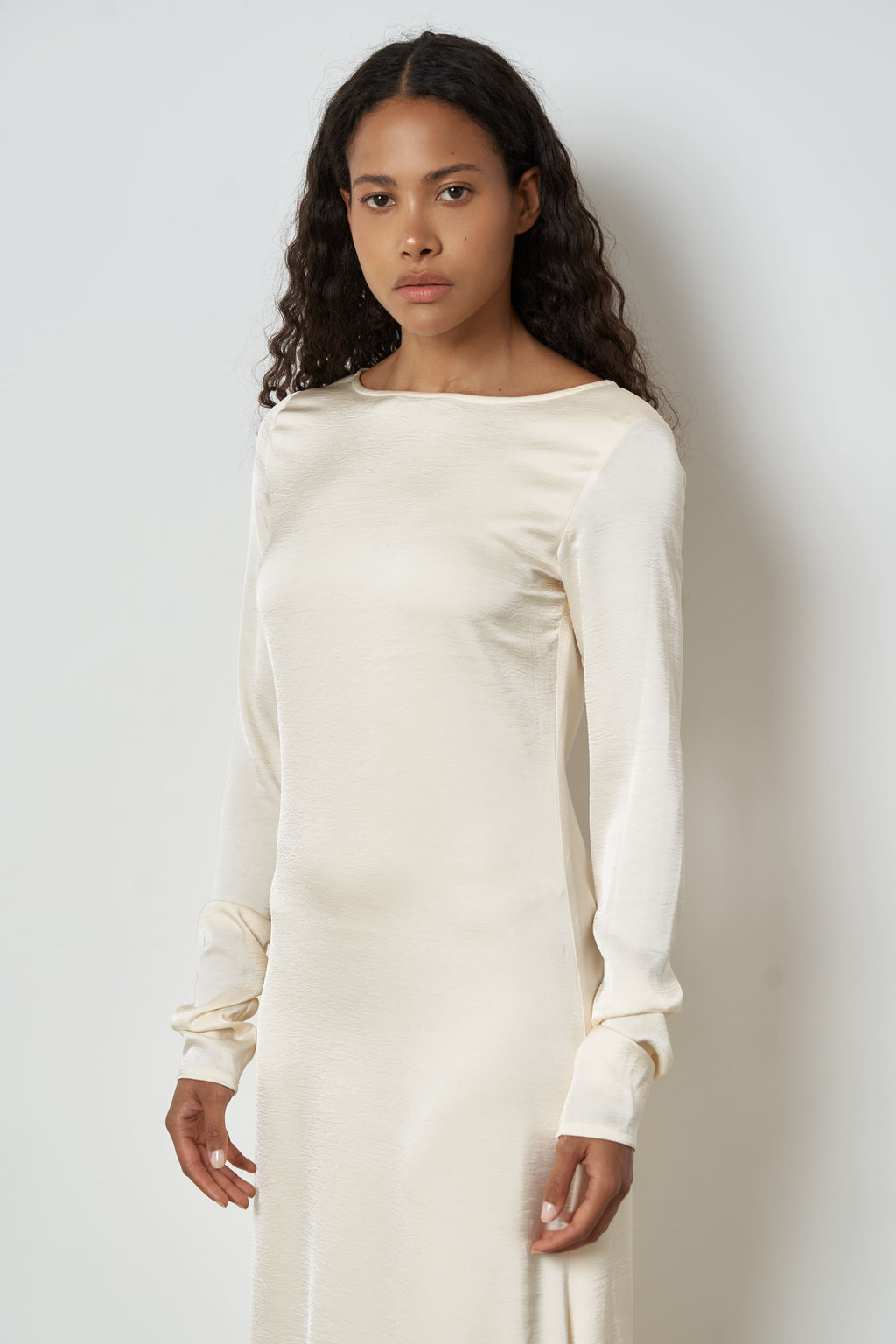 The Azalea dress in satin